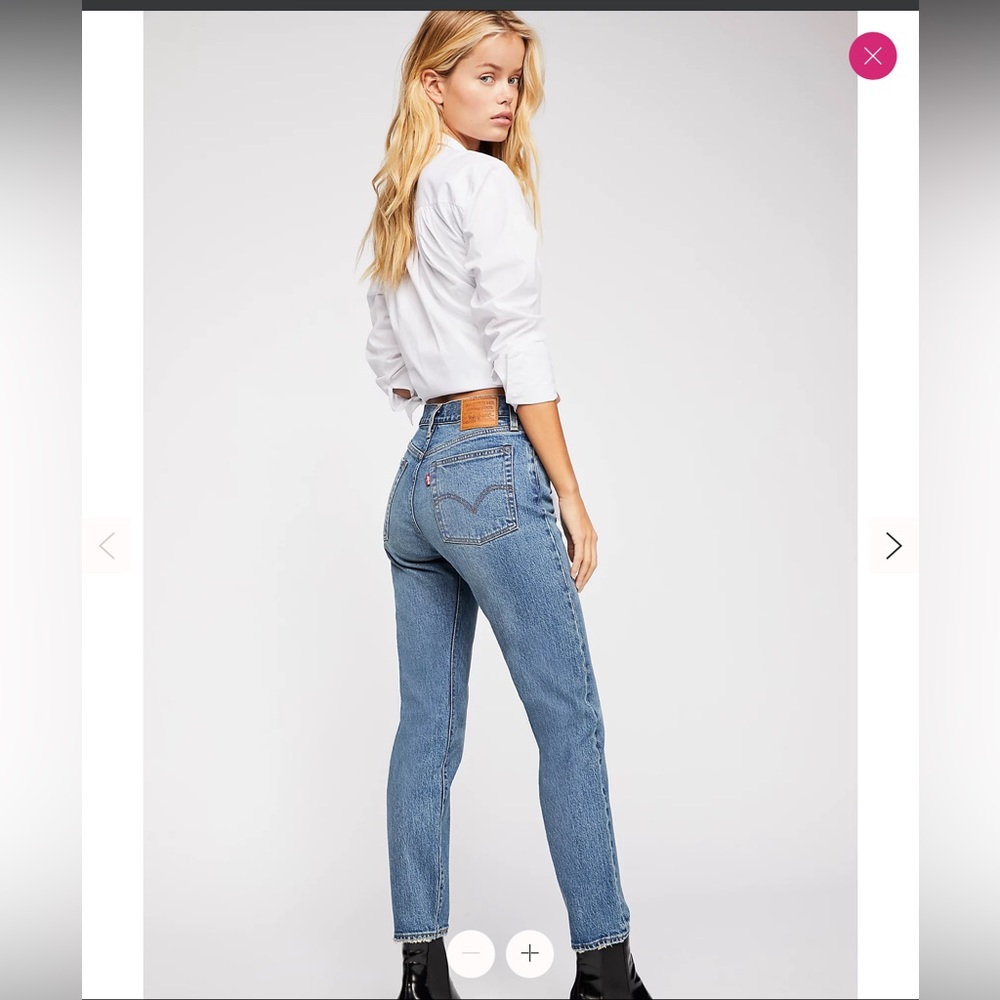 Levi's Wedgie Jean High Rise Button Fly Mid Light Was Denim SZ 27